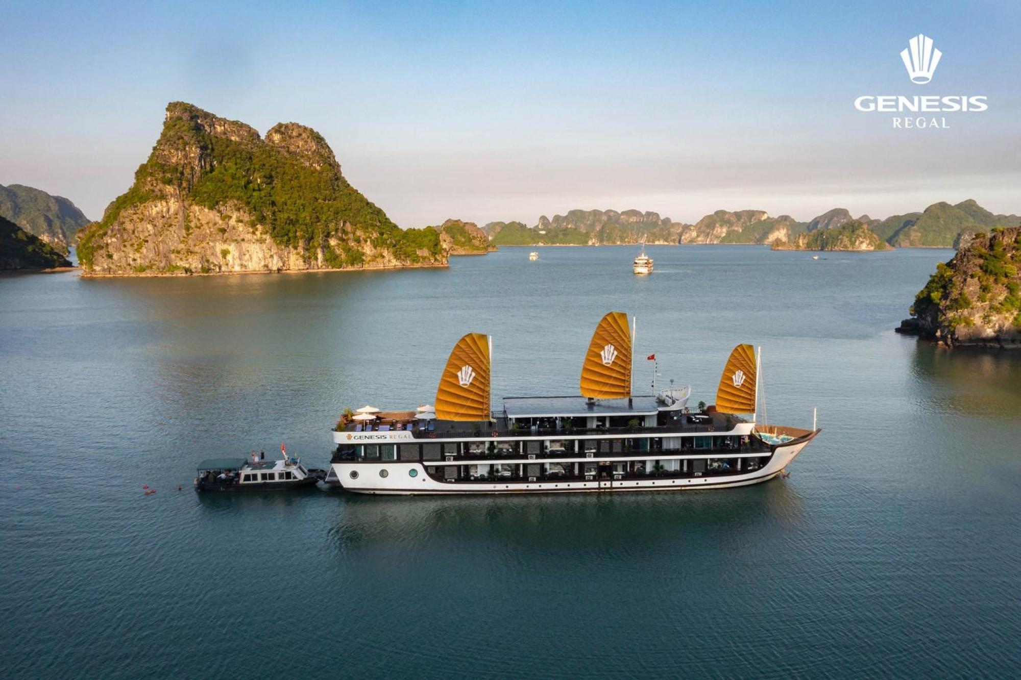 Genesis Luxury Regal Cruises Hotel Ha Long Exterior photo